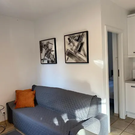 Emen * 야스타르니아